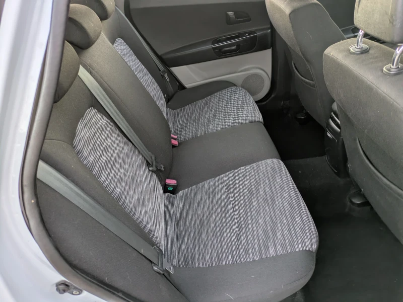 Kia Ceed 1.4i, снимка 12 - Автомобили и джипове - 52741118