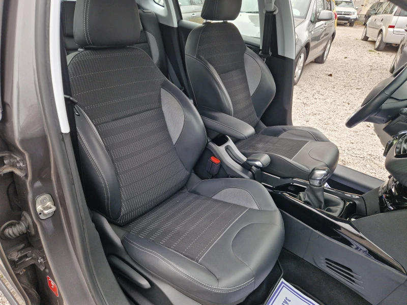 Peugeot 2008 1.2/ALLURE/70х.км!, снимка 13 - Автомобили и джипове - 53257734