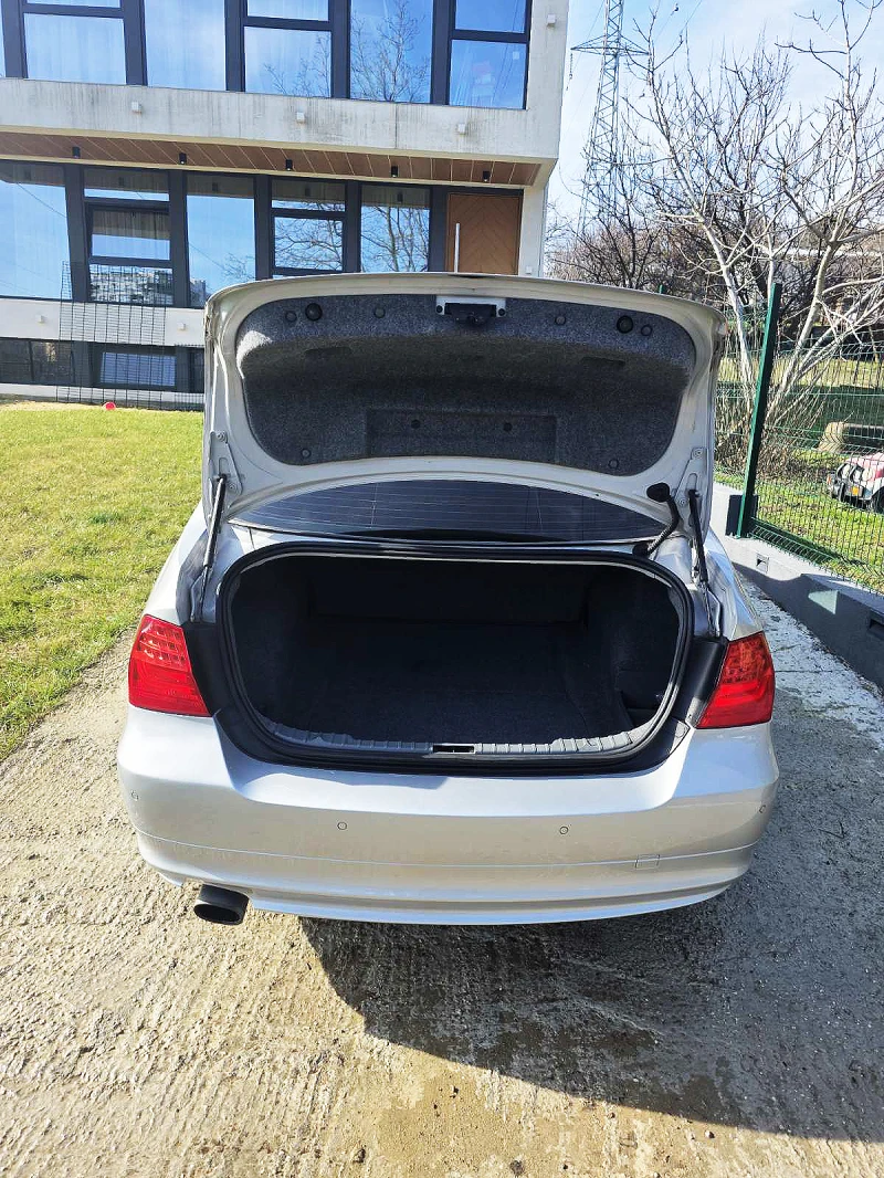 BMW 320 2.0D, снимка 7 - Автомобили и джипове - 53489066