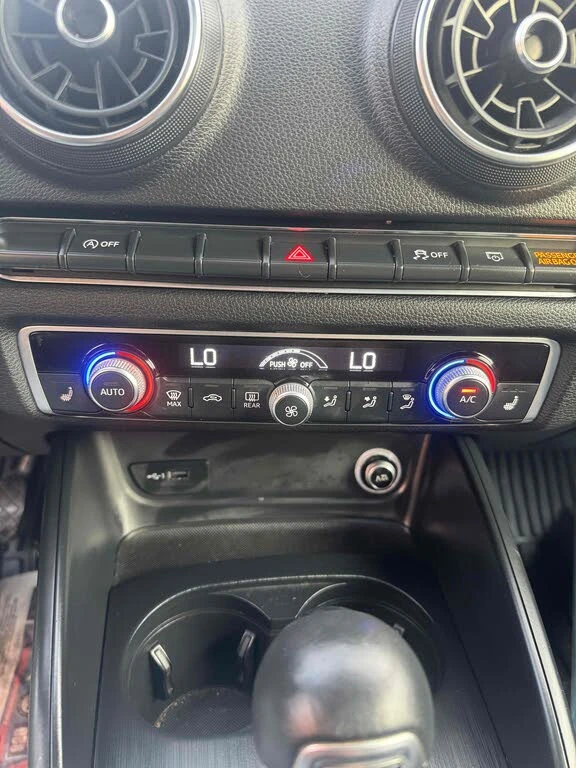 Audi A3 PREMIUM* KEYLESS* АвтоКредит(ЦЕНА ДО БГ) - изображение 10