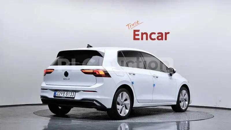 VW Golf ПОДГРЕВ| КАМЕРА| ВКЛЮЧЕН ТЕХНОТЕСТ, снимка 3 - Автомобили и джипове - 54359094