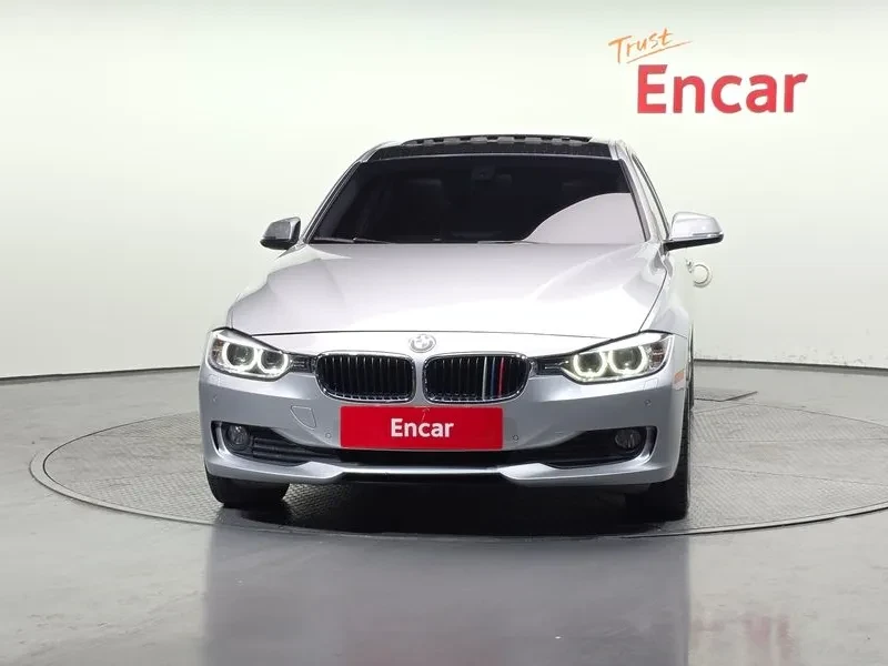 BMW 320 d, снимка 3 - Автомобили и джипове - 54590211