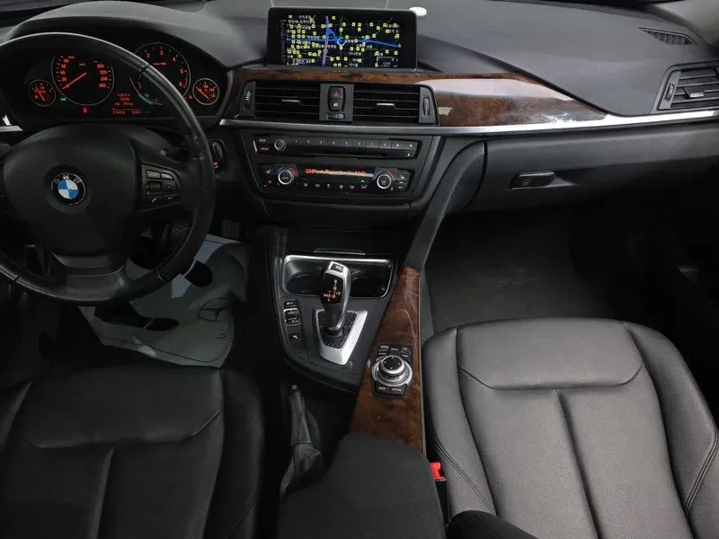 BMW 320 d, снимка 7 - Автомобили и джипове - 54590211