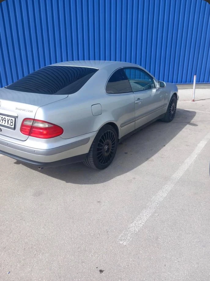 Mercedes-Benz CLK, снимка 6 - Автомобили и джипове - 55119838