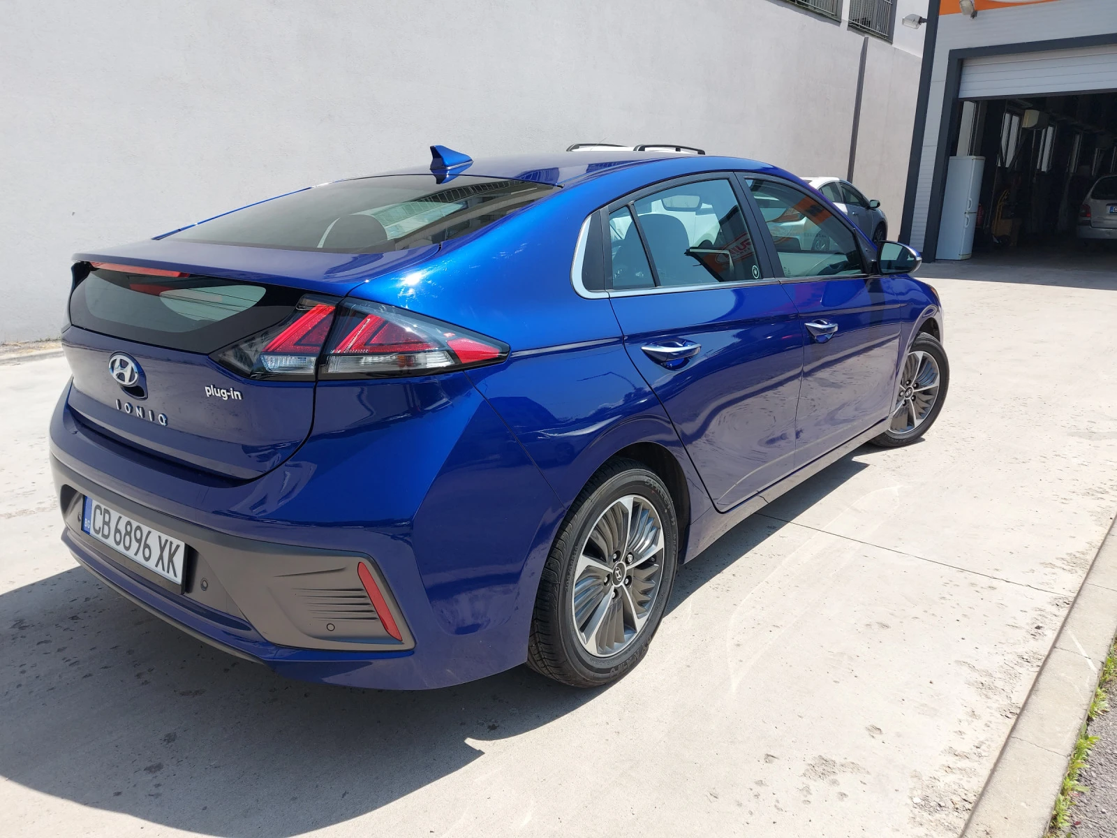 Hyundai Ioniq 1.6 plug-in hybrid, premier - изображение 4