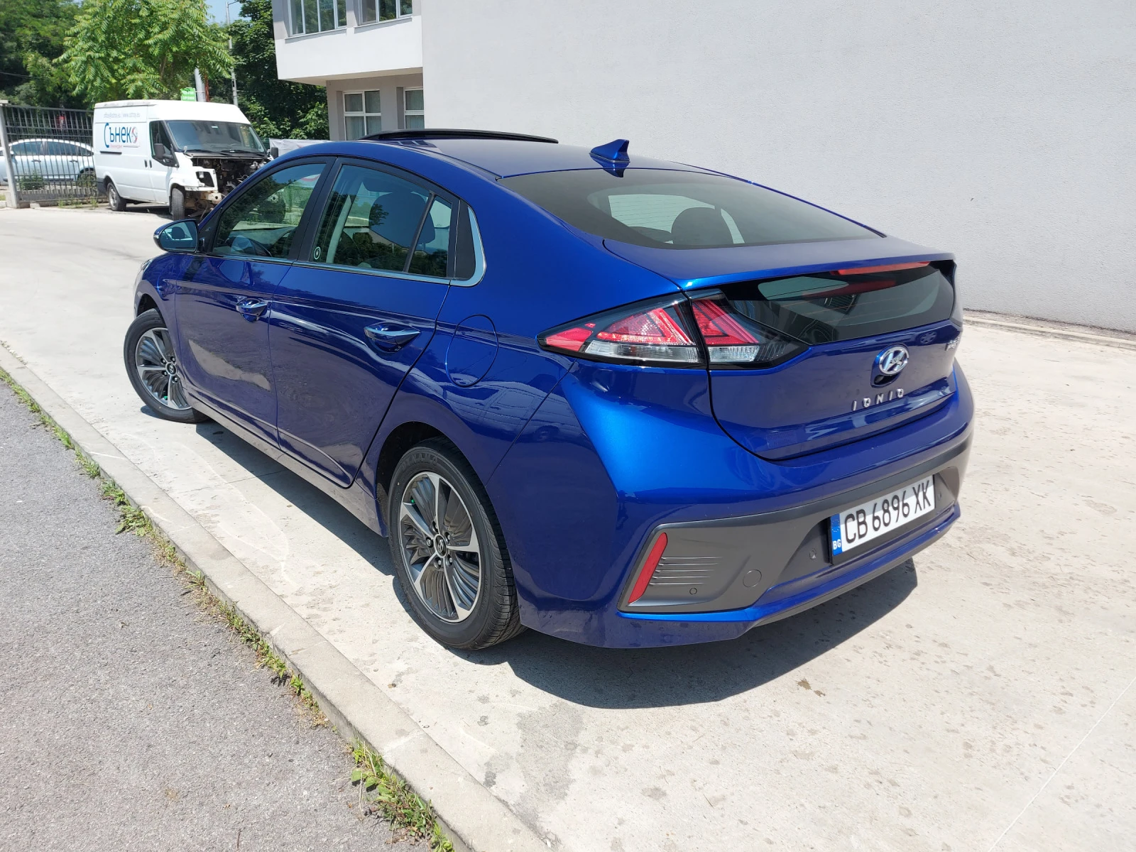 Hyundai Ioniq 1.6 plug-in hybrid, premier - изображение 3