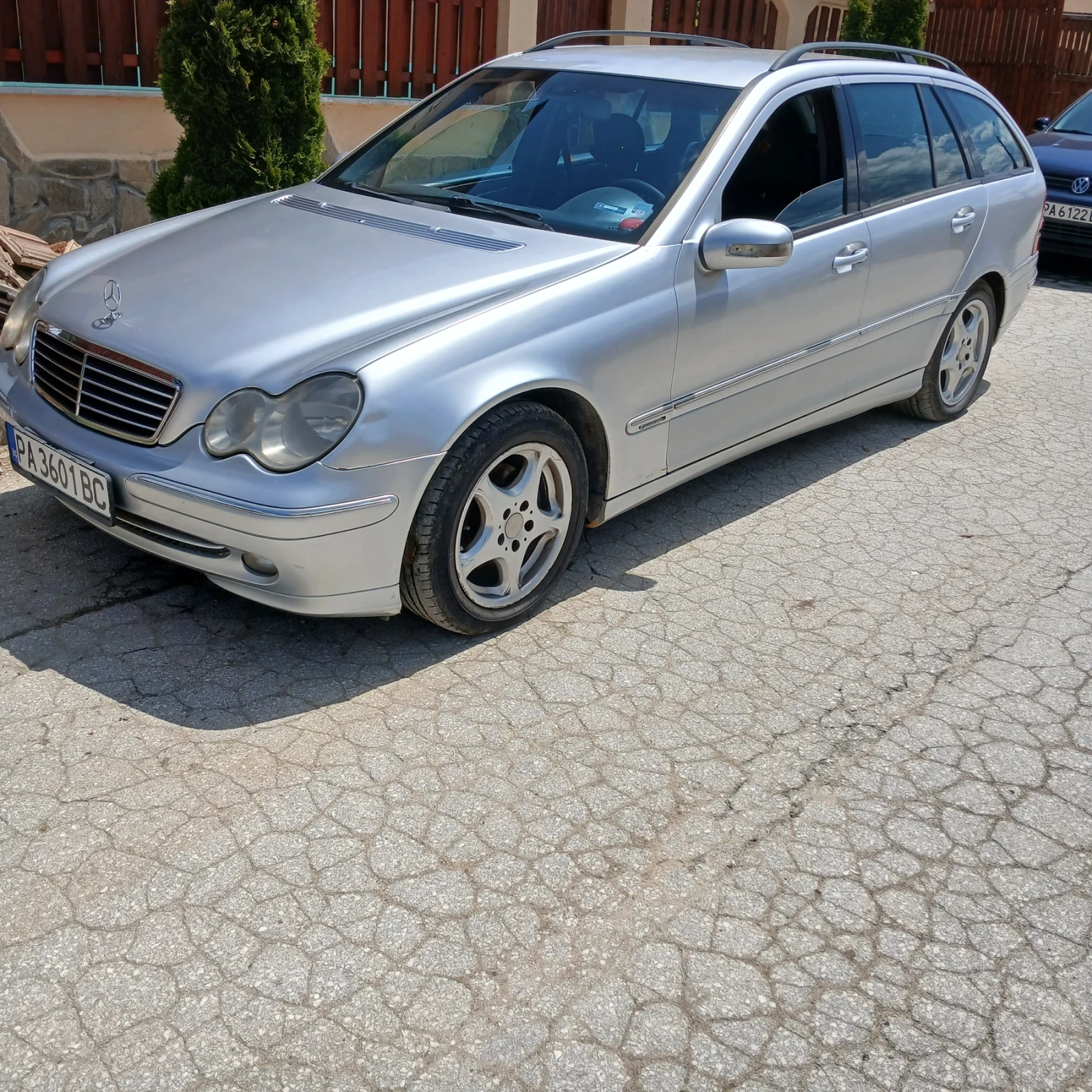 Mercedes-Benz C 220  - изображение 2