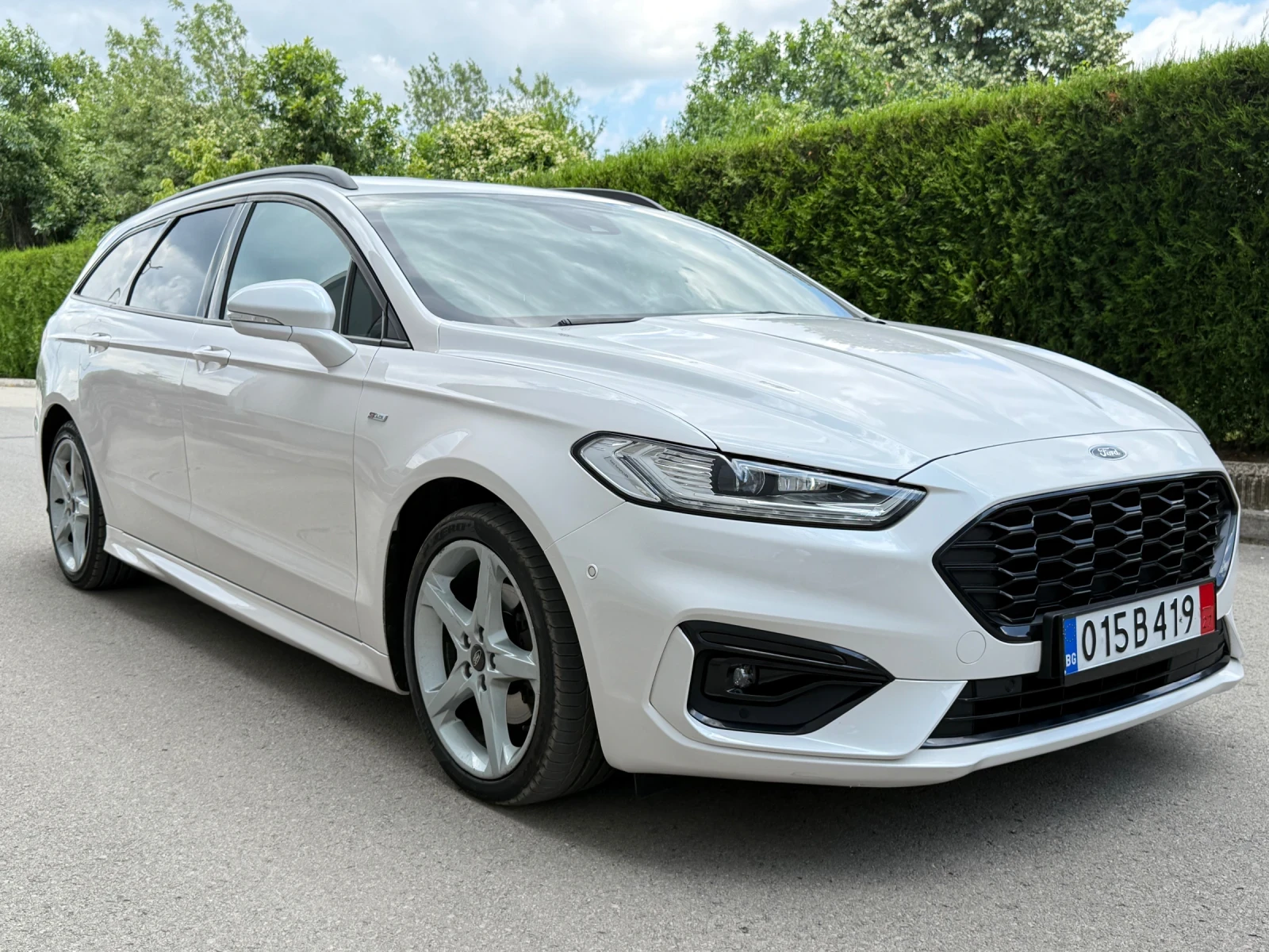Ford Mondeo /2.0TDCI/STLINE/DISSTRONIC/PANORAMA/CAMERA/FULL - изображение 3