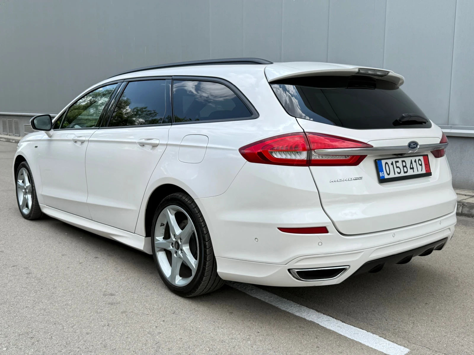 Ford Mondeo /2.0TDCI/STLINE/DISSTRONIC/PANORAMA/CAMERA/FULL - изображение 7