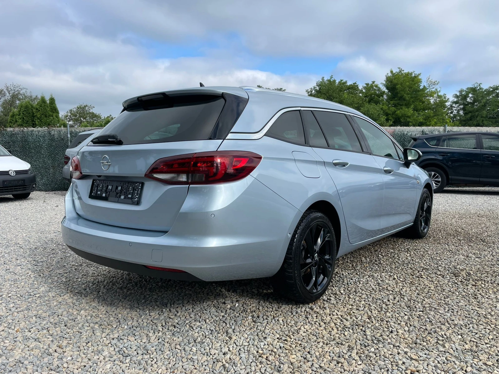 Opel Astra /SPORTS TOURER - изображение 4
