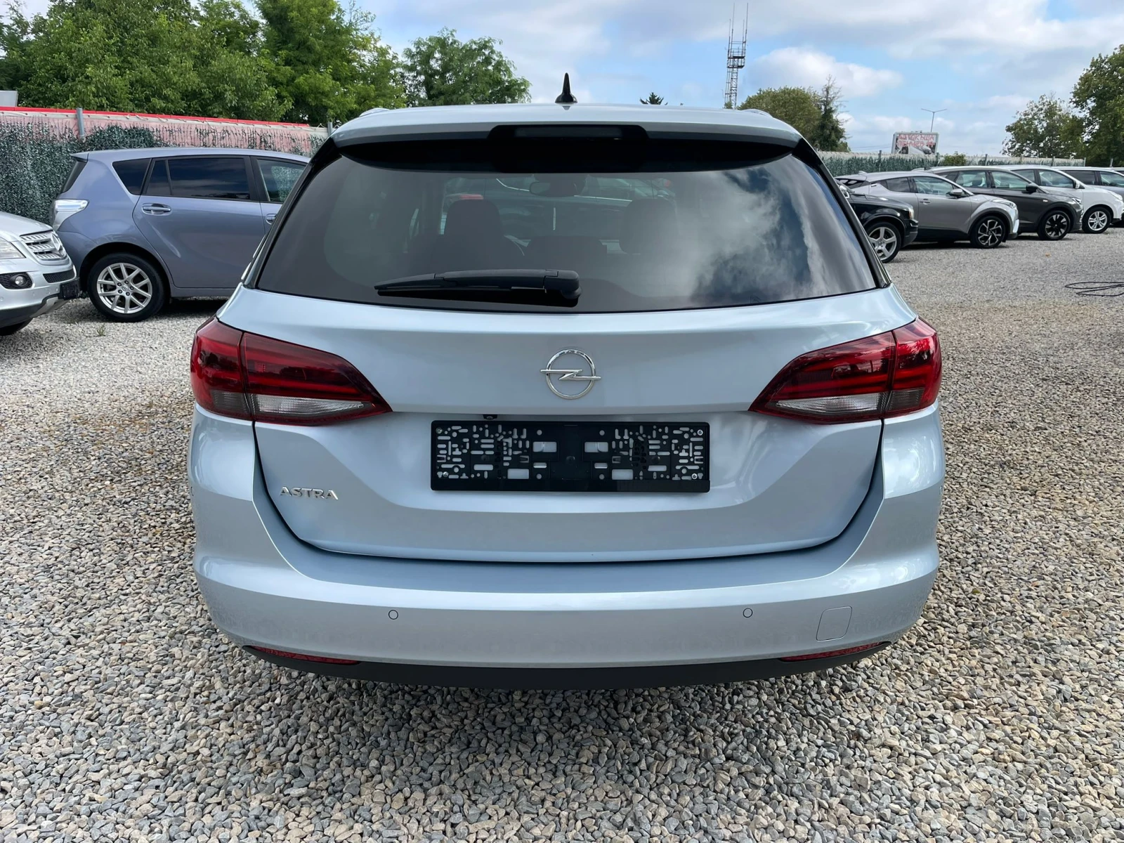 Opel Astra /SPORTS TOURER - изображение 6