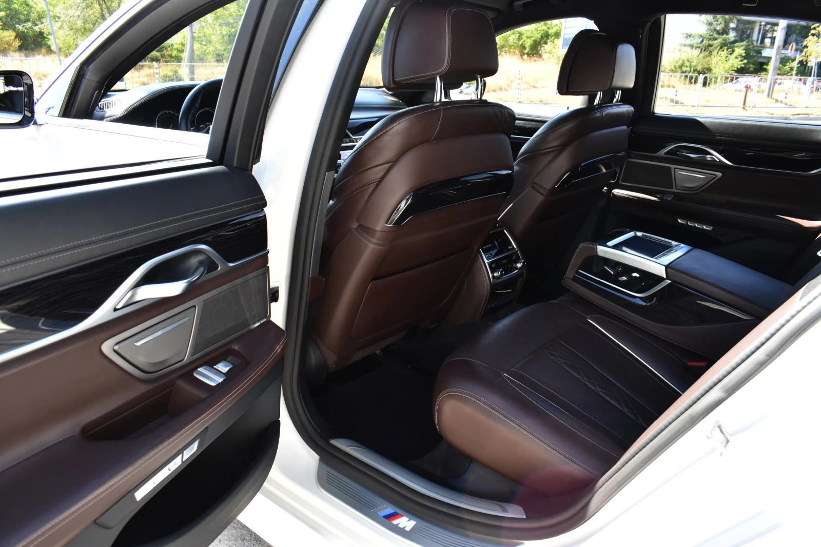 BMW 730 d* xDrive* * * HEAD-UP* HARMAN-CARD | Mobile.bg   12