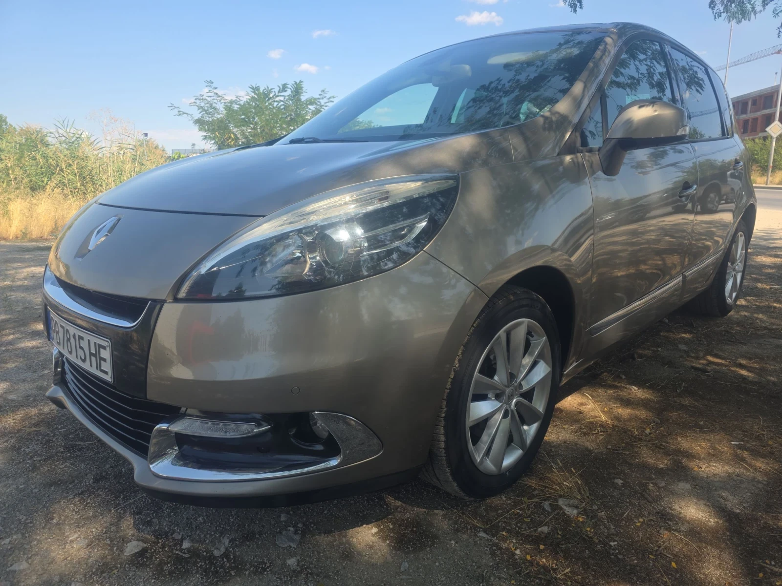Renault Grand scenic 110рс нави кеилес - изображение 2