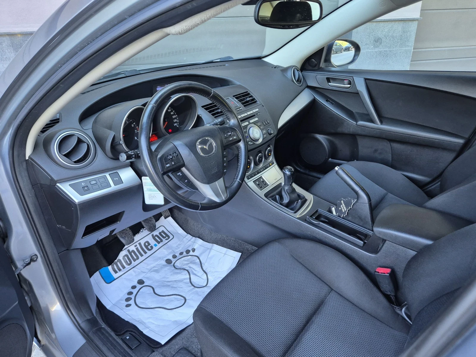 Mazda 3 1.6 - изображение 8