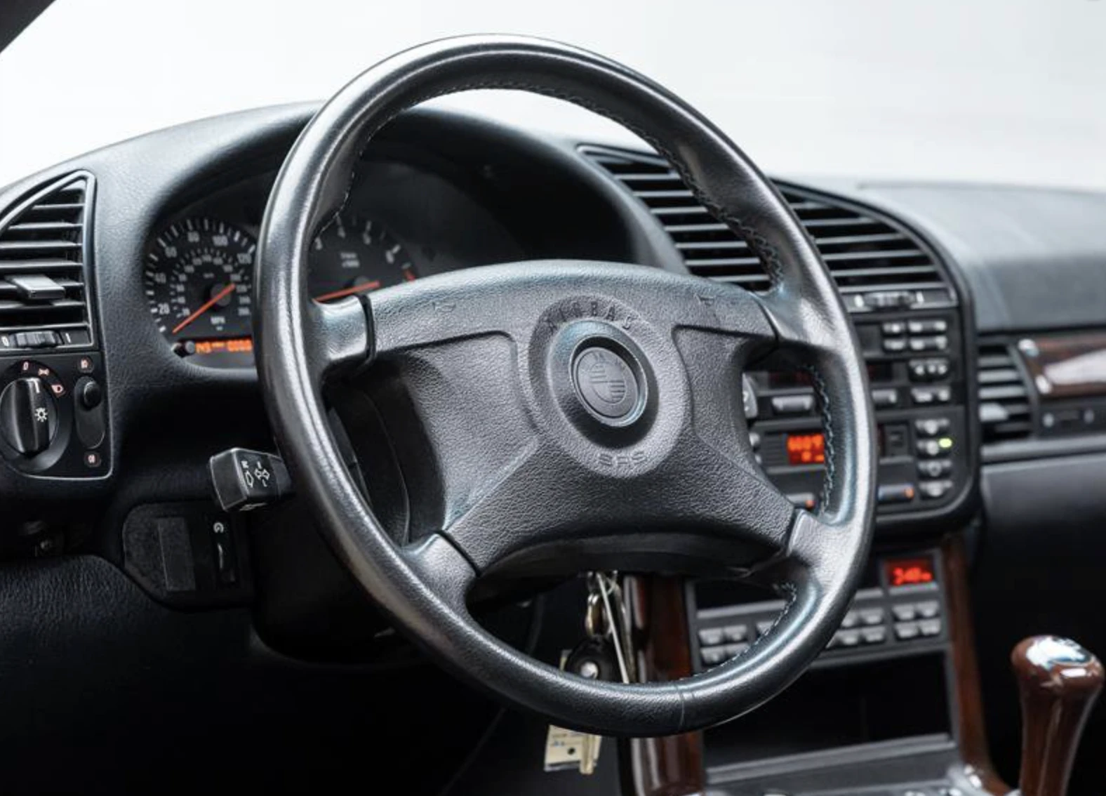 BMW M3 АВТОКРЕДИТ*  - изображение 9