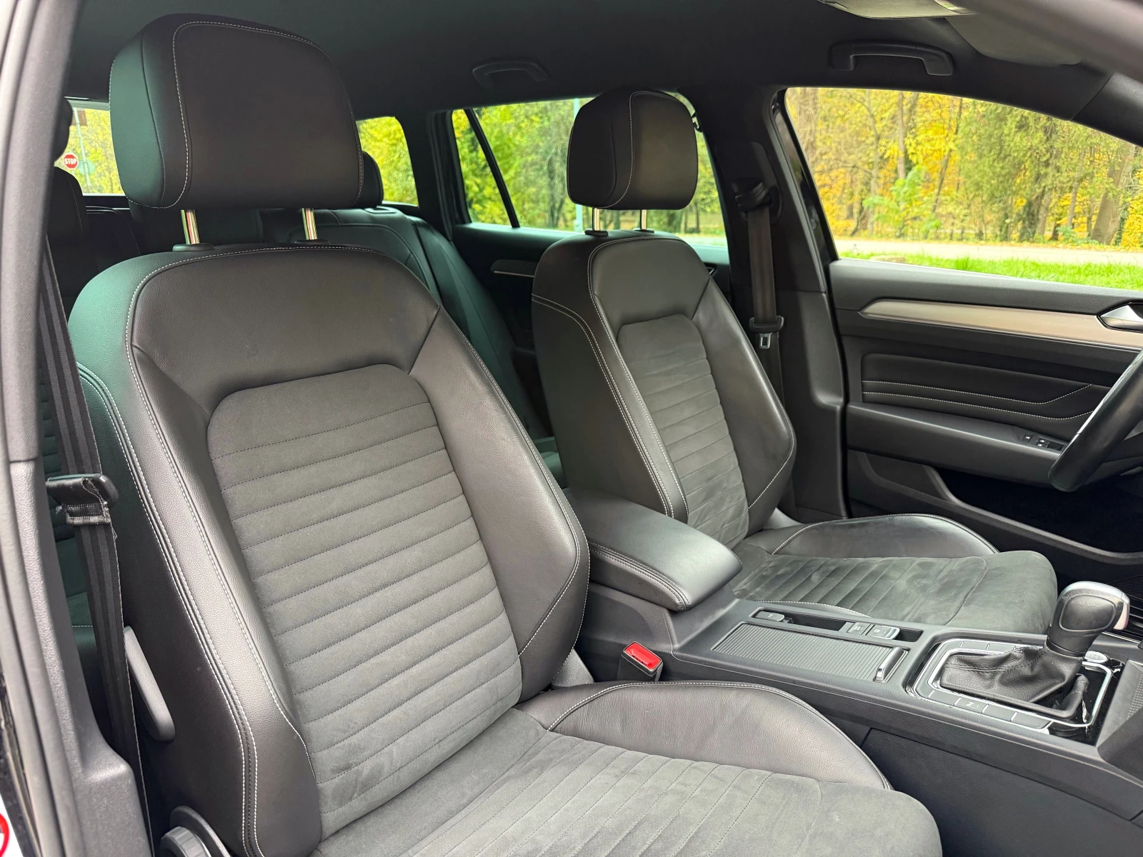 VW Passat 2.0TDI* DIGITAL* HIGHLINE * FACE* DIST* CARPLAY*  | Mobile.bg   10