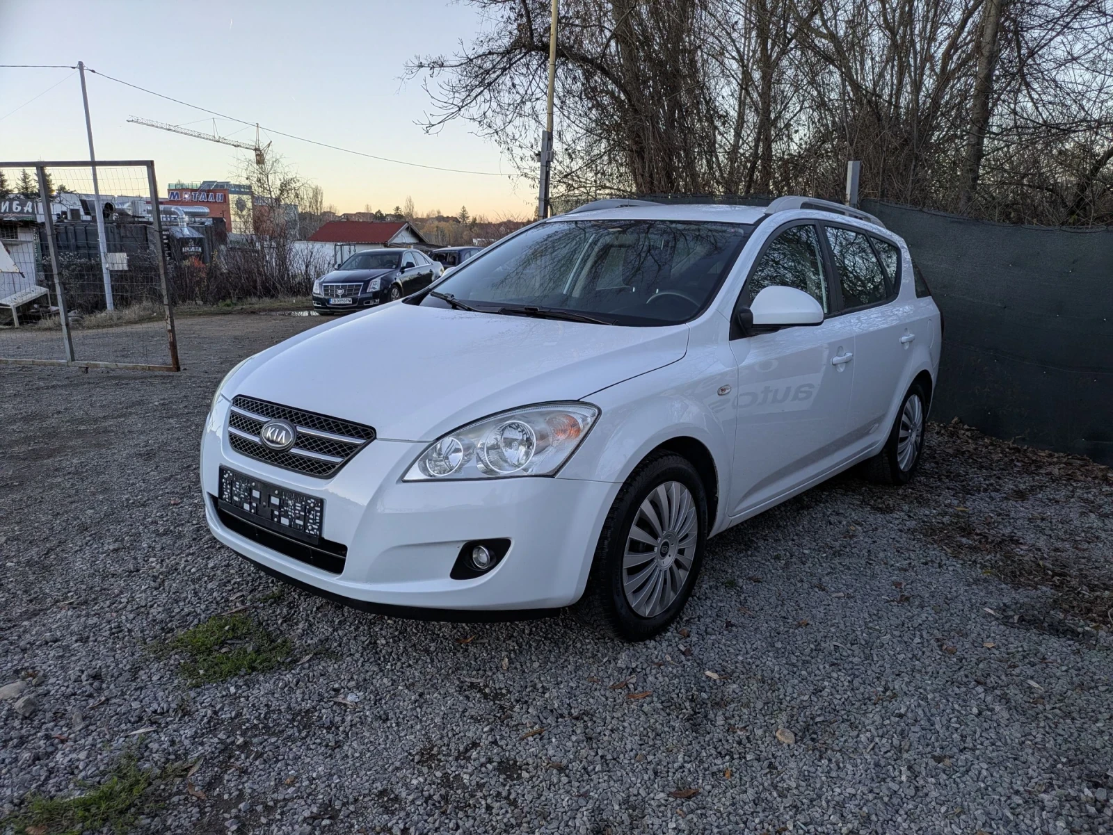 Kia Ceed 1.4i - изображение 3