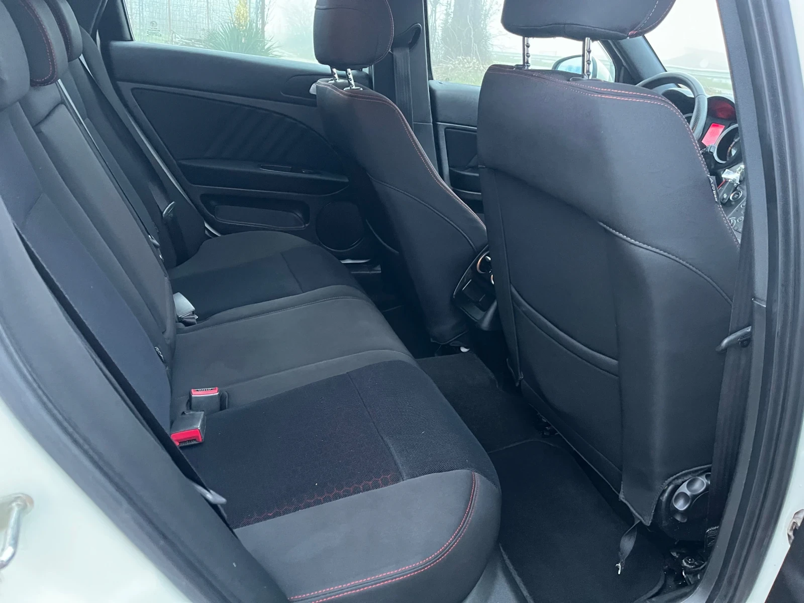 Alfa Romeo 159 sportwagon 1.9jtd-120-FEIS-ITALIA - изображение 7