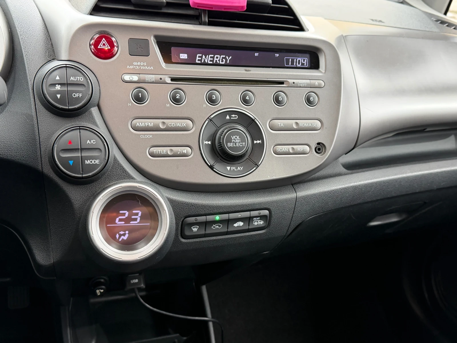 Honda Jazz  - изображение 10