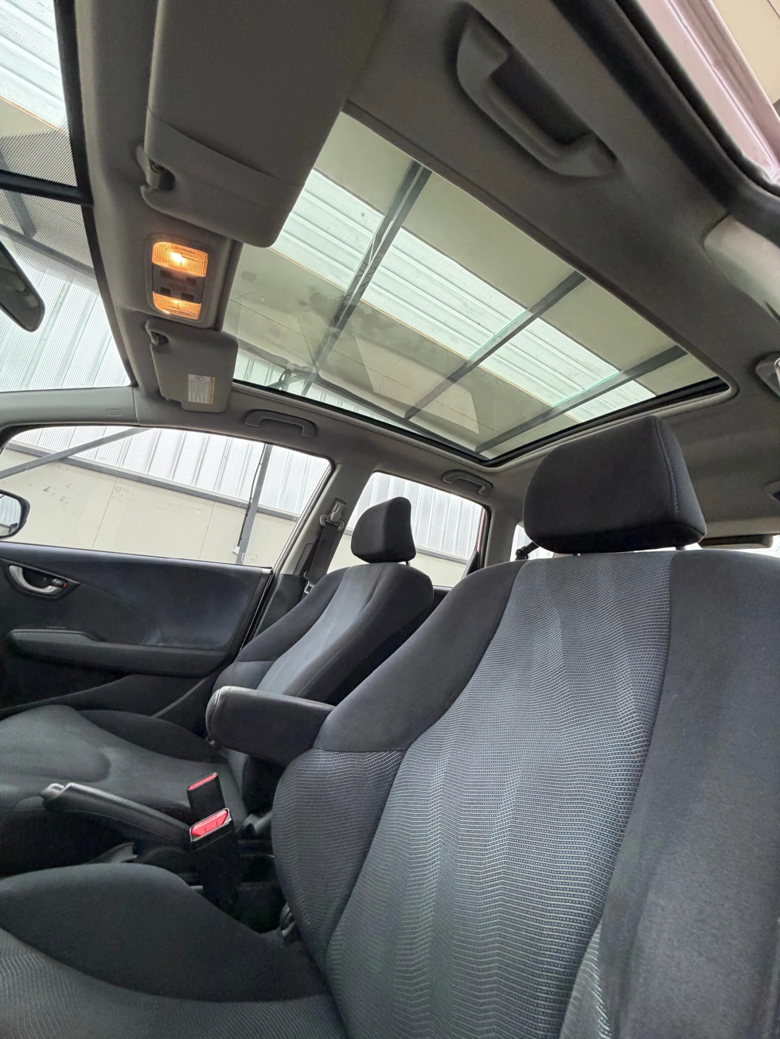 Honda Jazz  - изображение 9