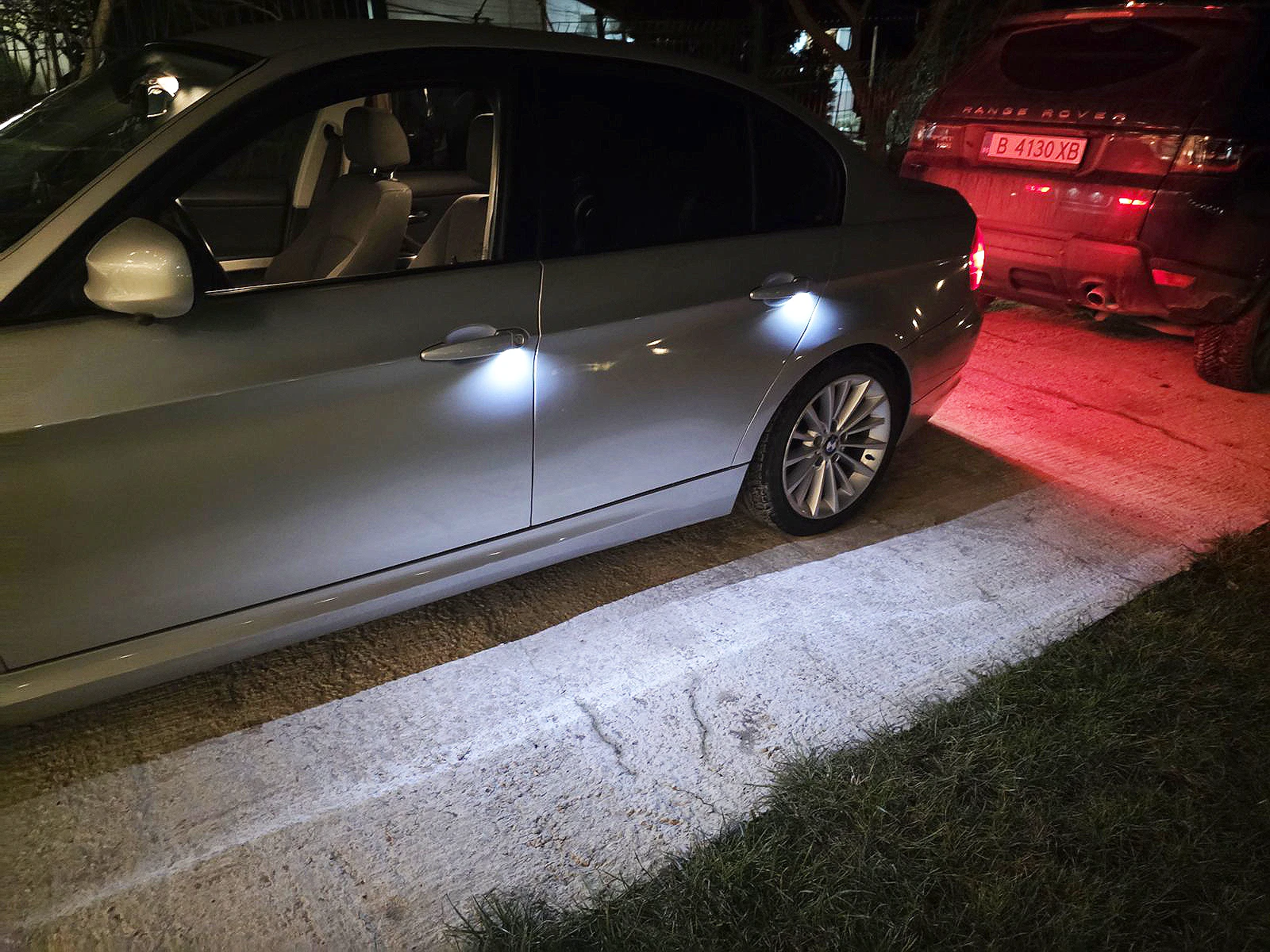 BMW 320 2.0D, снимка 16 - Автомобили и джипове - 53489066