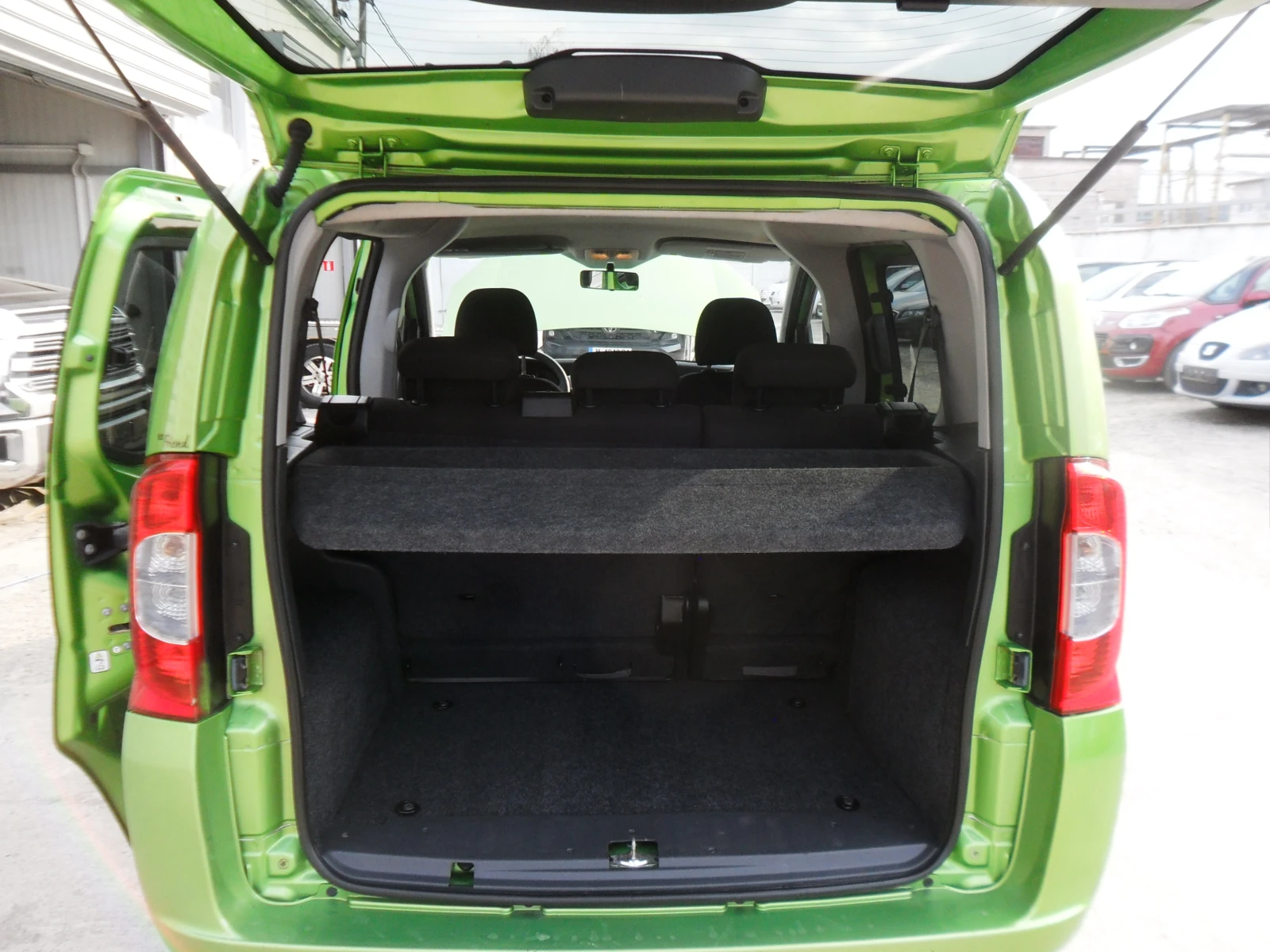 Fiat Qubo 1, 3-M-jet-ITALY-KLIMATIK, снимка 10 - Автомобили и джипове - 53878122