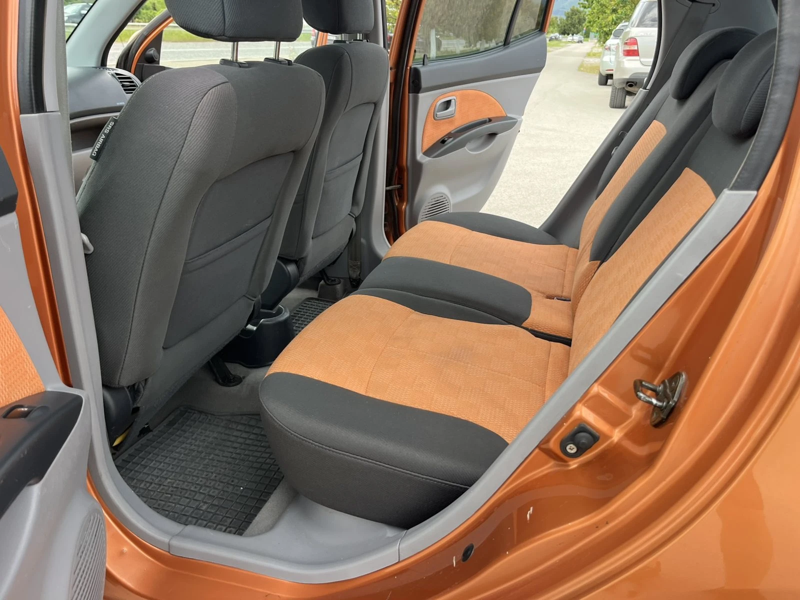Kia Picanto 105 000�� �������� 1.1I 65� ������������ ��������� | Mobile.bg � ����������� 9