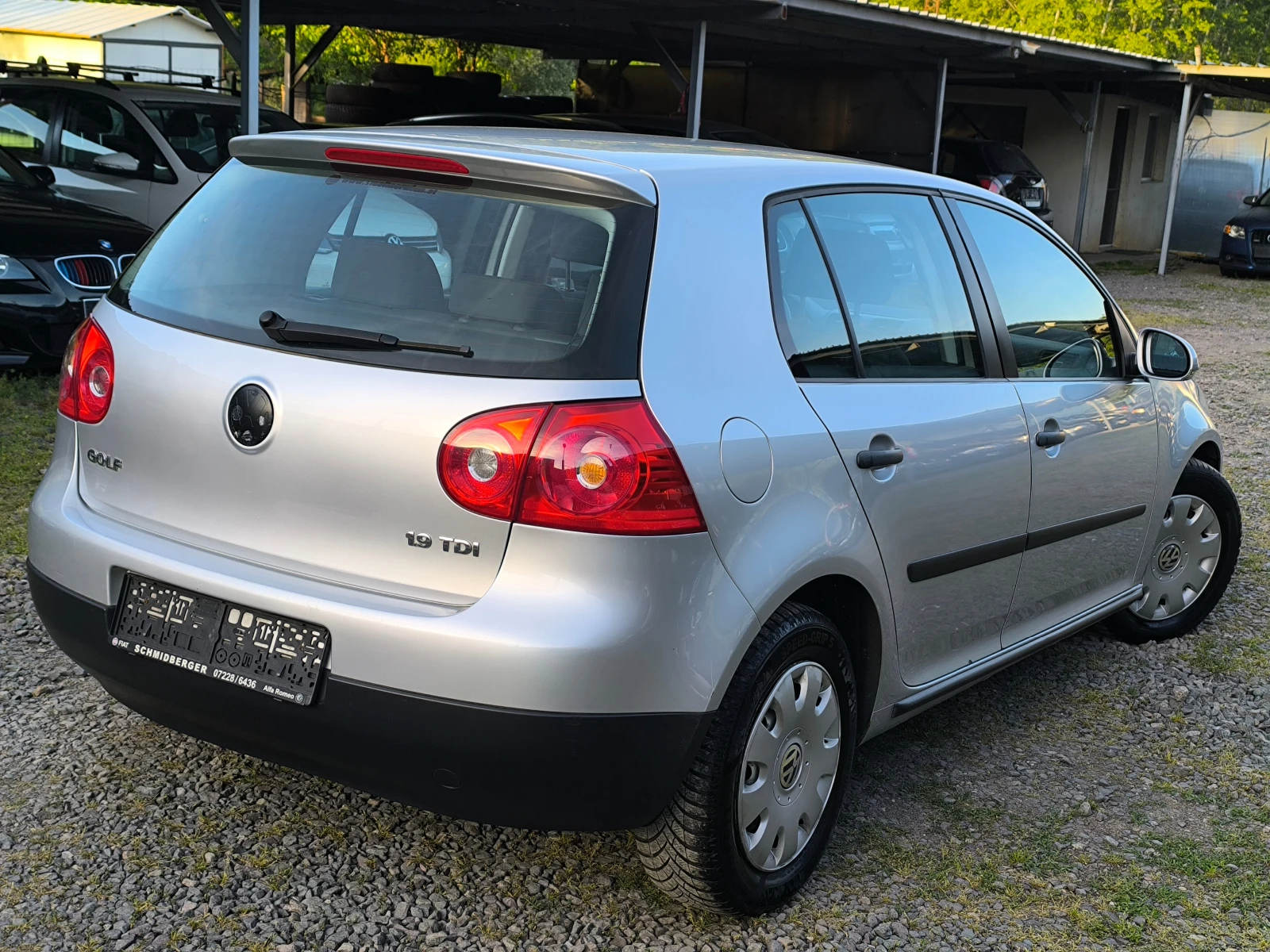 VW Golf -1.9TDI-105кс-КЛИМАТИК-ОТЛИЧЕН !!!, снимка 3 - Автомобили и джипове - 54727144