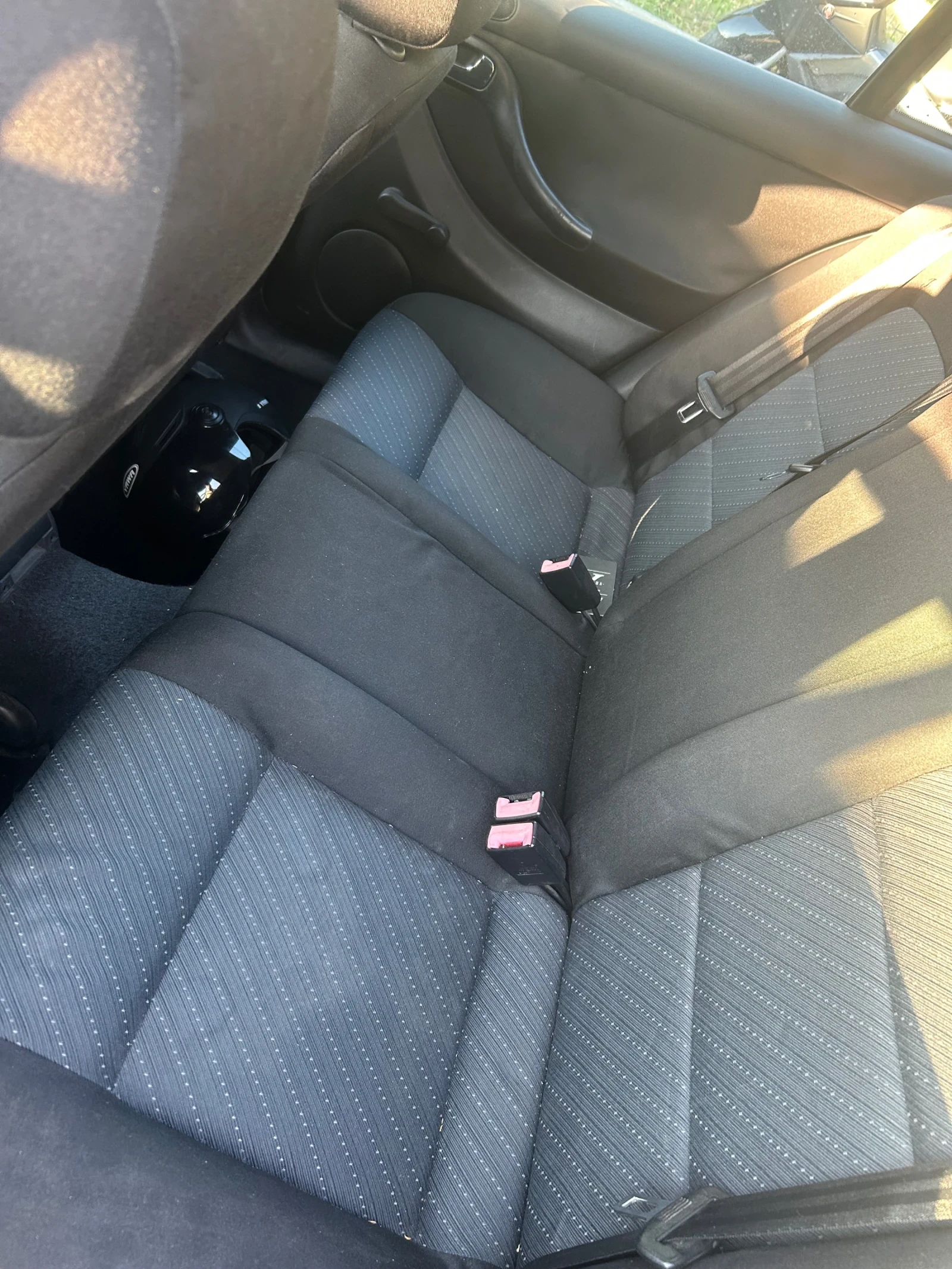 Seat Leon, снимка 9 - Автомобили и джипове - 55236266