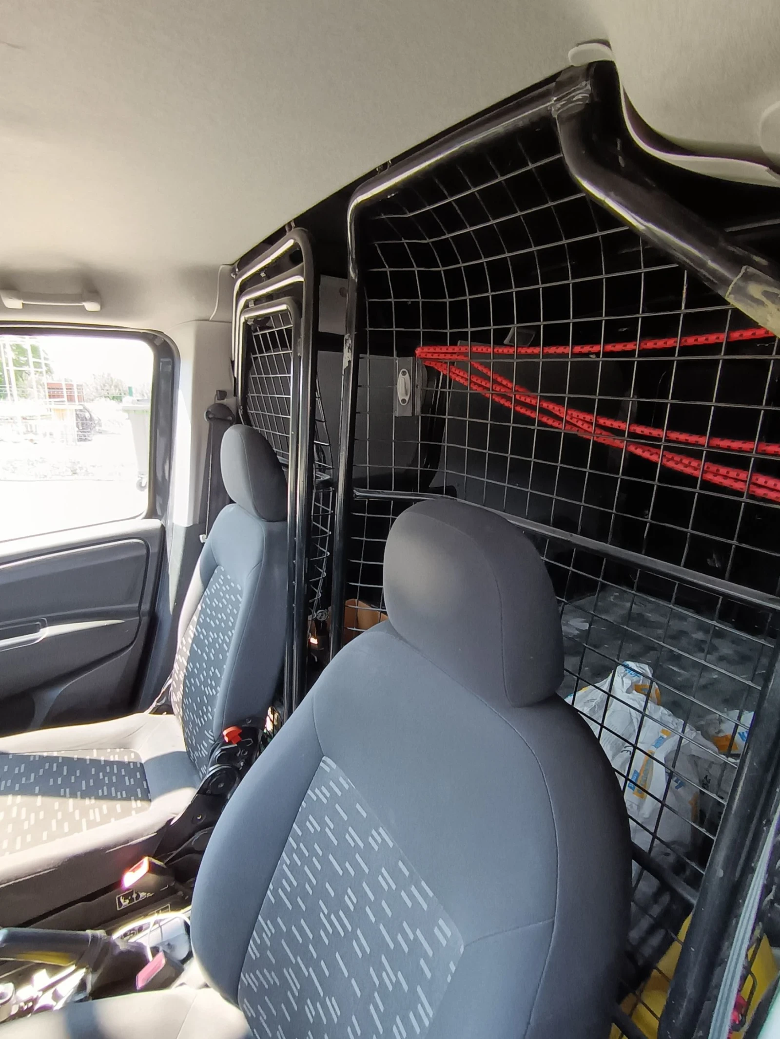 Opel Combo, снимка 6 - Автомобили и джипове - 55703057