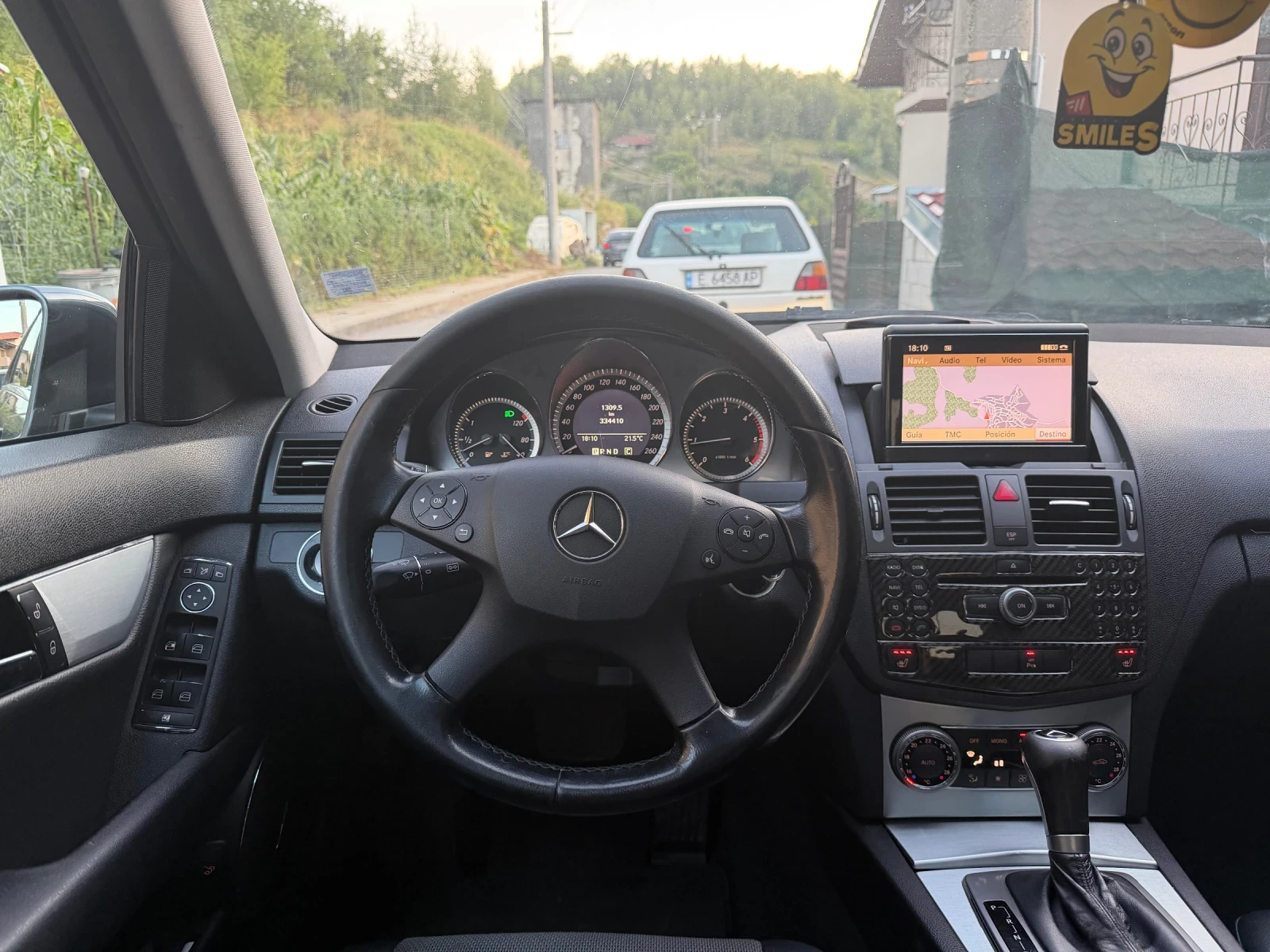 Mercedes-Benz C 250 Автомат шибидах навигация, снимка 10 - Автомобили и джипове - 55853208