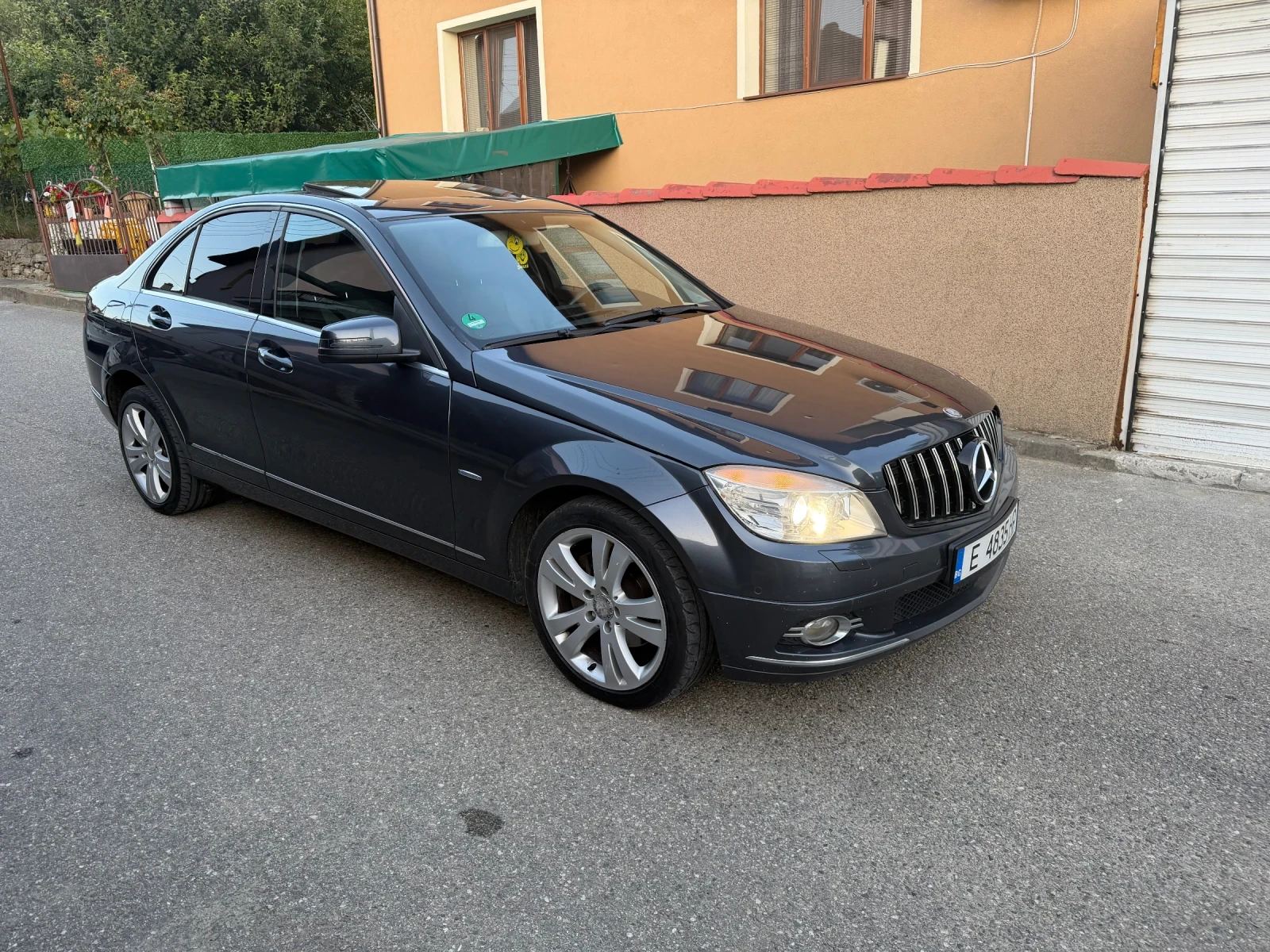 Mercedes-Benz C 250 Автомат шибидах навигация, снимка 3 - Автомобили и джипове - 55853208