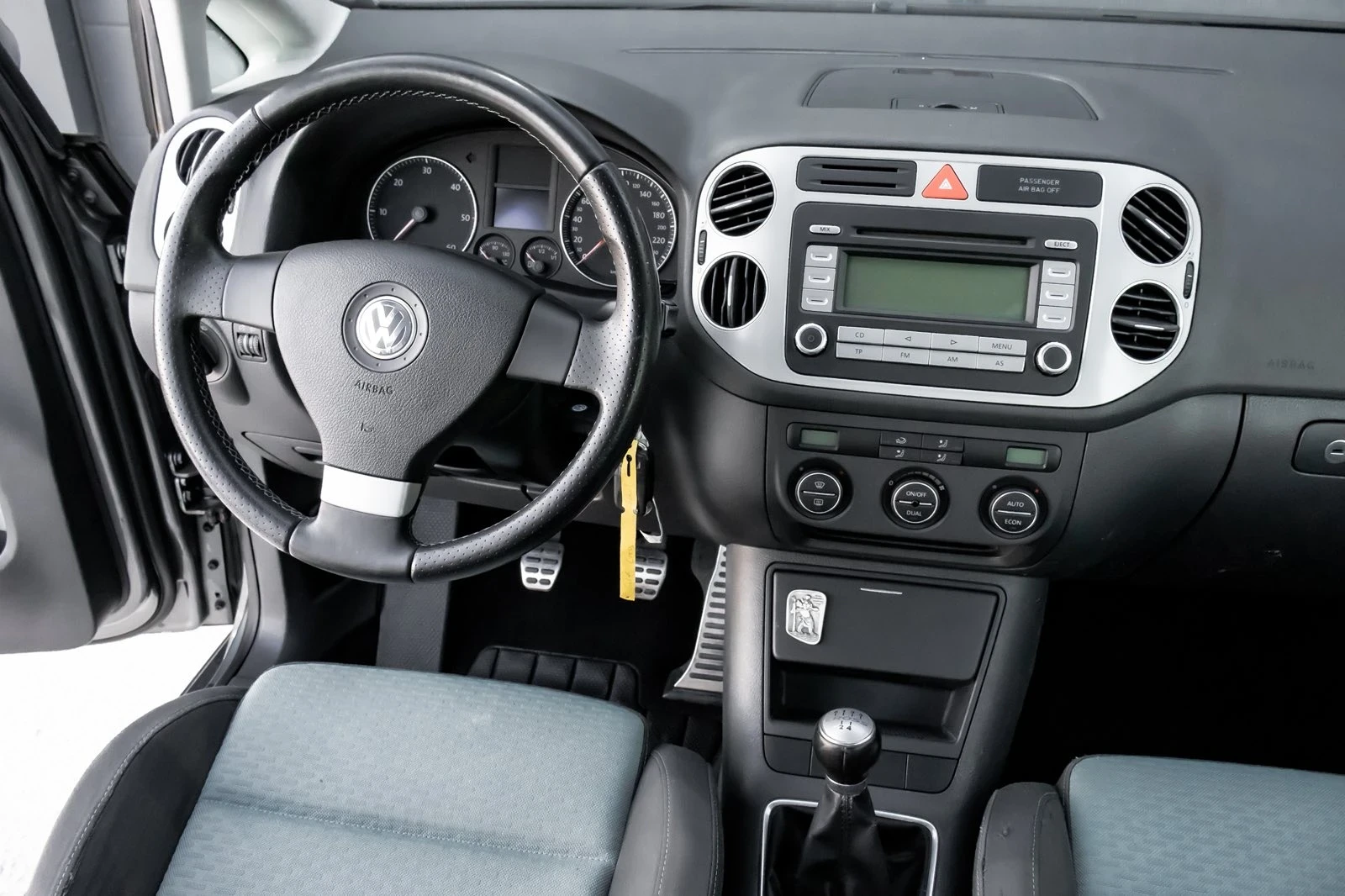 VW Golf Plus 1 9tdi CROSS , снимка 9 - Автомобили и джипове - 55948917