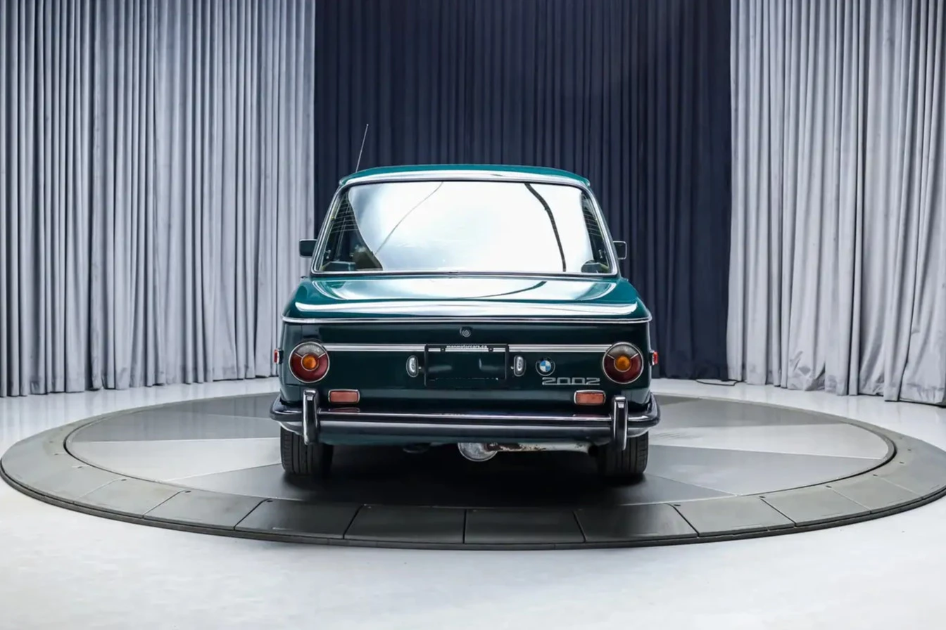 BMW 2002 * 2.0L 125HP * Фиксирана цена до България * , снимка 5 - Автомобили и джипове - 56214260