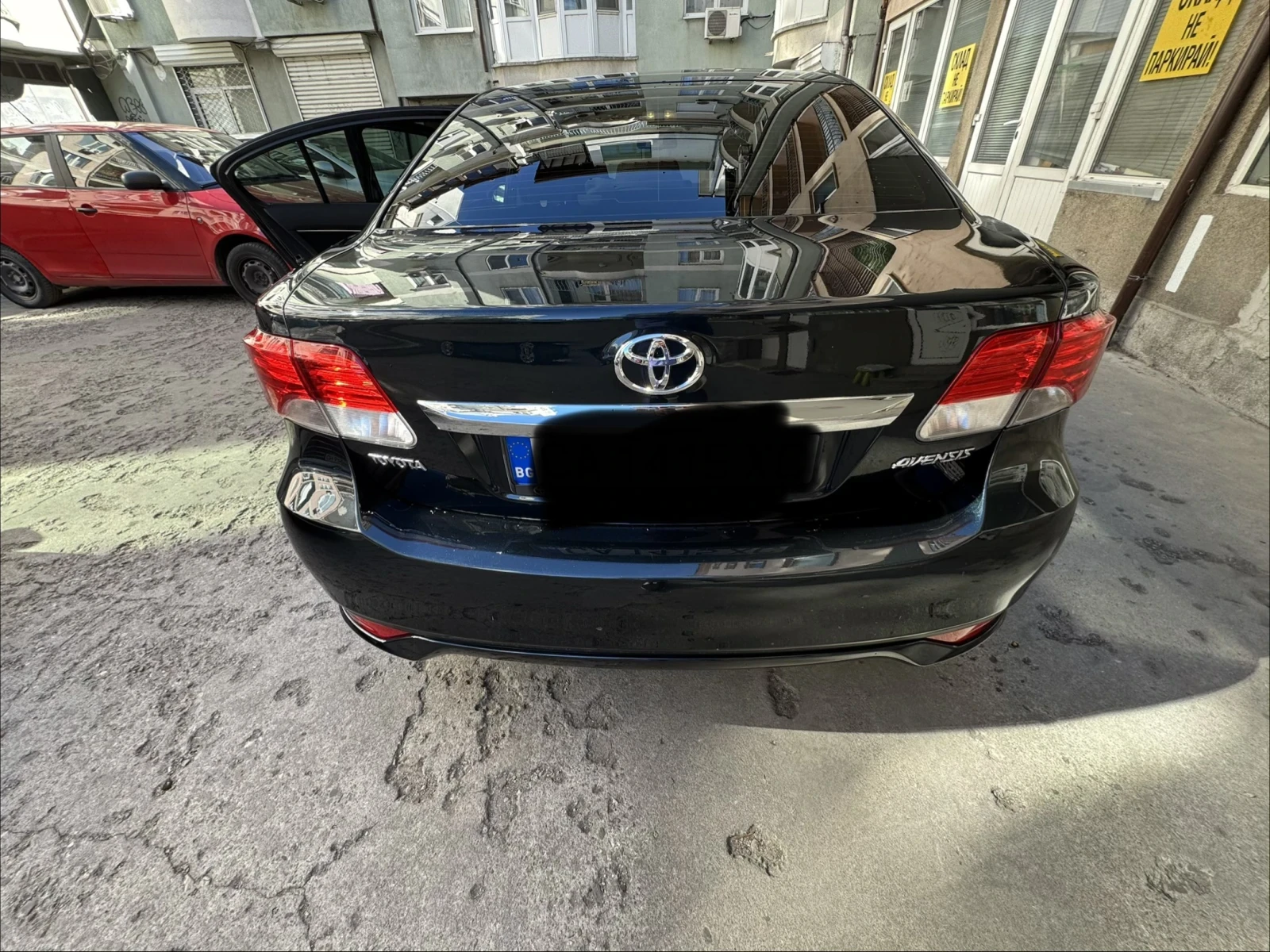 Toyota Avensis T27 1.8 Facelift, снимка 9 - Автомобили и джипове - 56346704