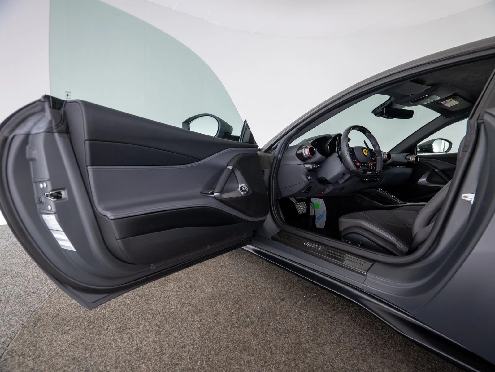 Ferrari 812 Superfast /AFS2/ALCANTARA/CARBON/LED/ | Mobile.bg � ����������� 10