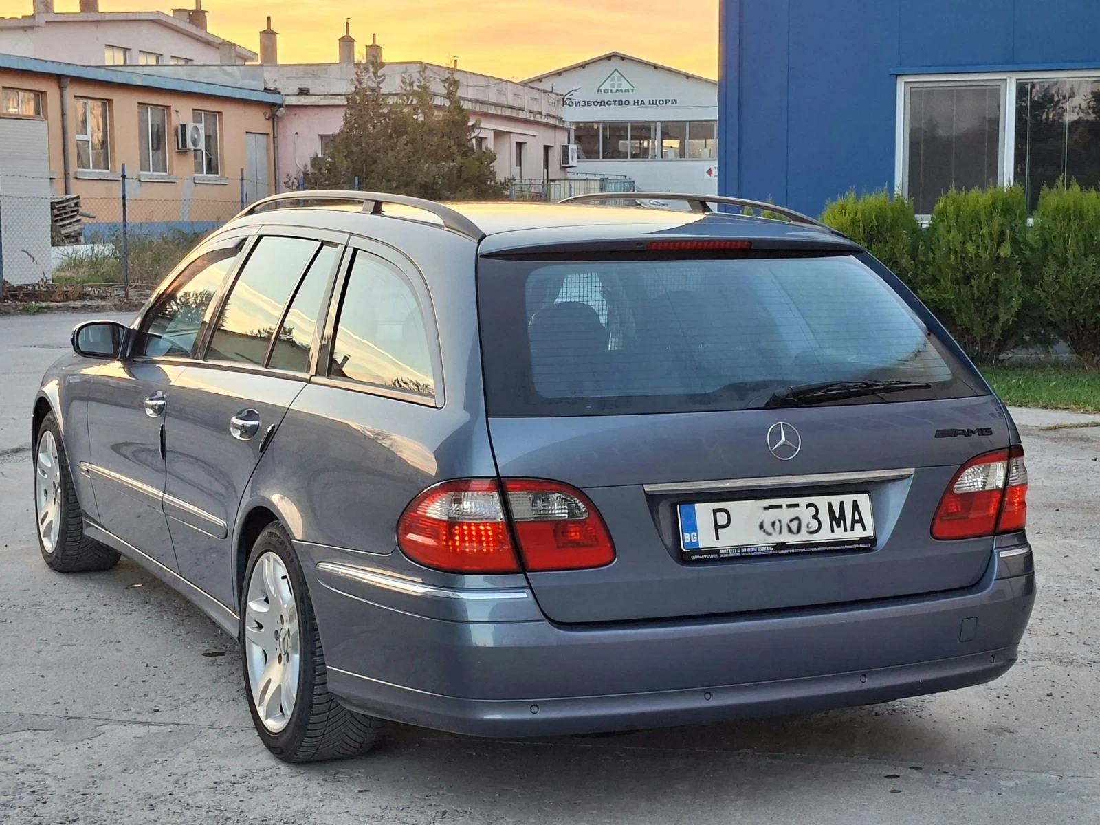 Mercedes-Benz E 320 цди-редови, снимка 4 - Автомобили и джипове - 56717841