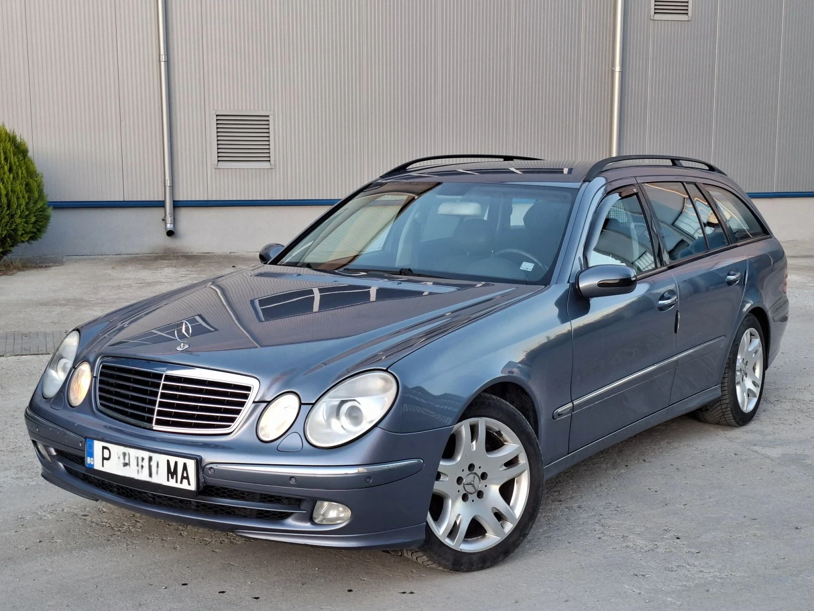 Mercedes-Benz E 320 цди-редови, снимка 2 - Автомобили и джипове - 56717841