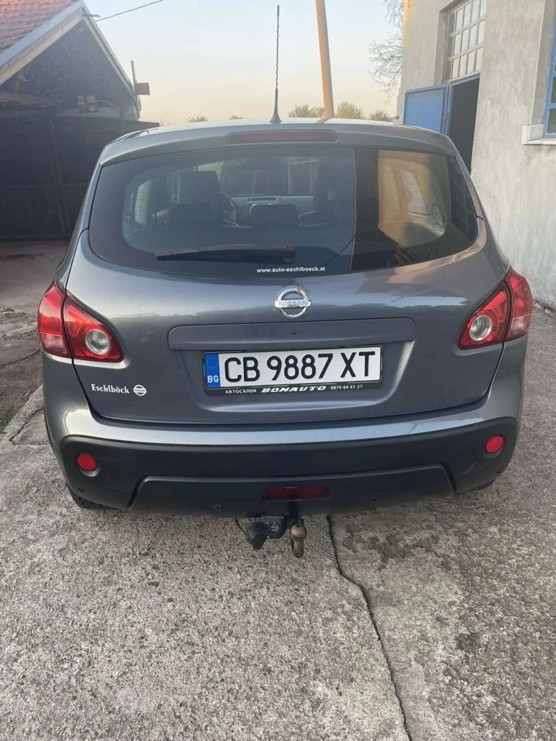 Nissan Qashqai 2.0 бензин, снимка 4 - Автомобили и джипове - 47089105