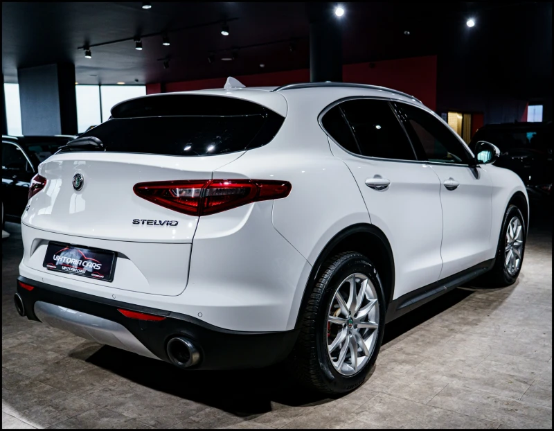 Alfa Romeo Stelvio Q4* AWD, снимка 6 - Автомобили и джипове - 48801733