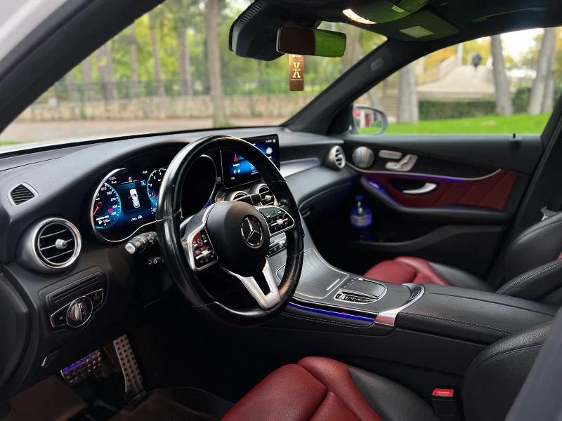 Mercedes-Benz GLC 300 * AMG* 4MATIC* DIGITAL* 360* BURMESTER * , снимка 12 - Автомобили и джипове - 52799931