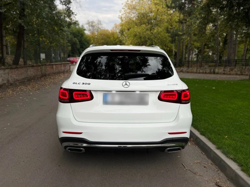 Mercedes-Benz GLC 300 * AMG* 4MATIC* DIGITAL* 360* BURMESTER * , снимка 6 - Автомобили и джипове - 52799931