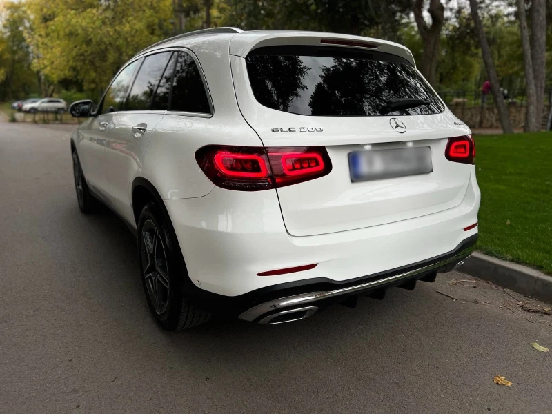 Mercedes-Benz GLC 300 * AMG* 4MATIC* DIGITAL* 360* BURMESTER * , снимка 4 - Автомобили и джипове - 52799931