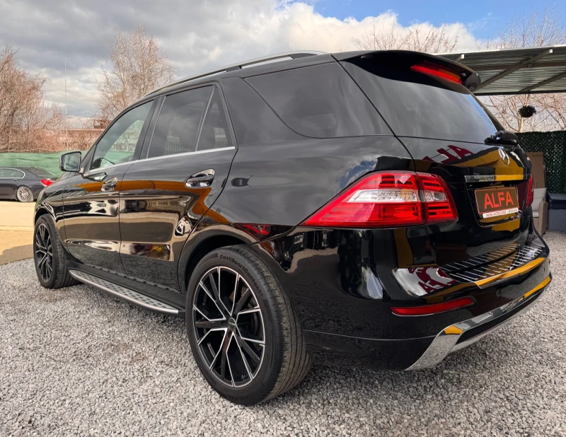 Mercedes-Benz ML 350 d/AMG/ПАНОРАМА+ КАМЕРА+ ПОДГРЕВ+ GTR+ DISTRONIK/TO, снимка 7 - Автомобили и джипове - 53498552