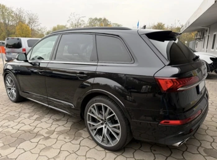 Audi SQ7 B&O Keramik Head Up Voll Leder Paket , снимка 3 - Автомобили и джипове - 48135980