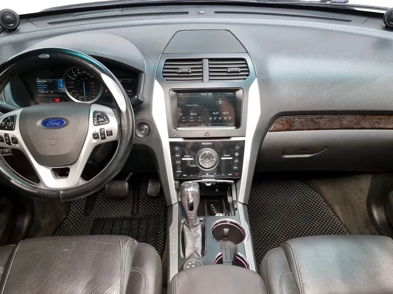 Ford Explorer 3.5 AWD - САМО 30% АВАНС, снимка 7 - Автомобили и джипове - 56368592