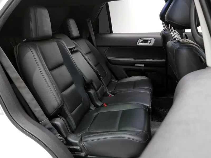 Ford Explorer 3.5 AWD - САМО 30% АВАНС, снимка 12 - Автомобили и джипове - 56368592
