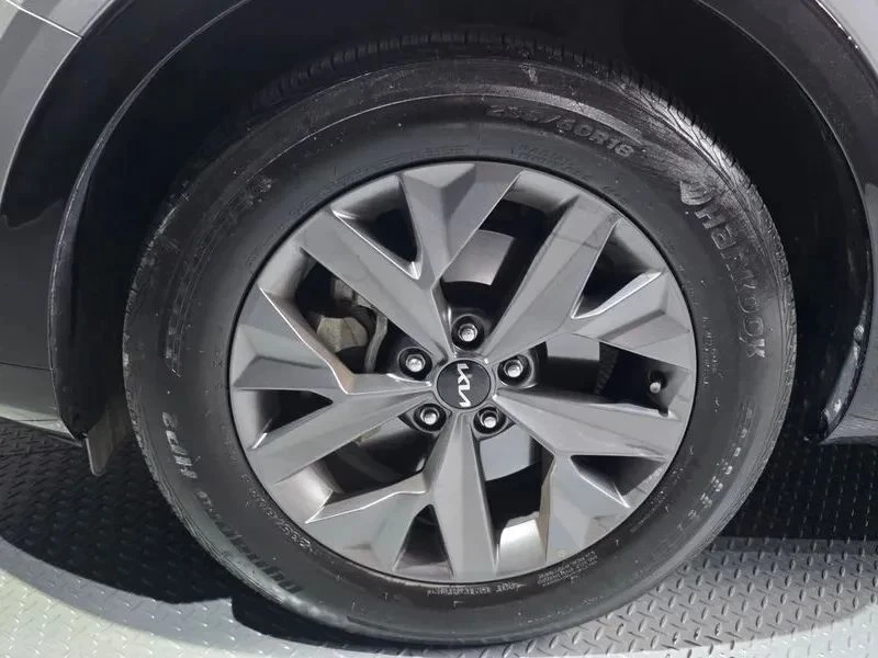 Kia Sportage, снимка 5 - Автомобили и джипове - 56731822