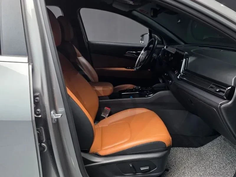 Kia Sportage, снимка 11 - Автомобили и джипове - 56731822