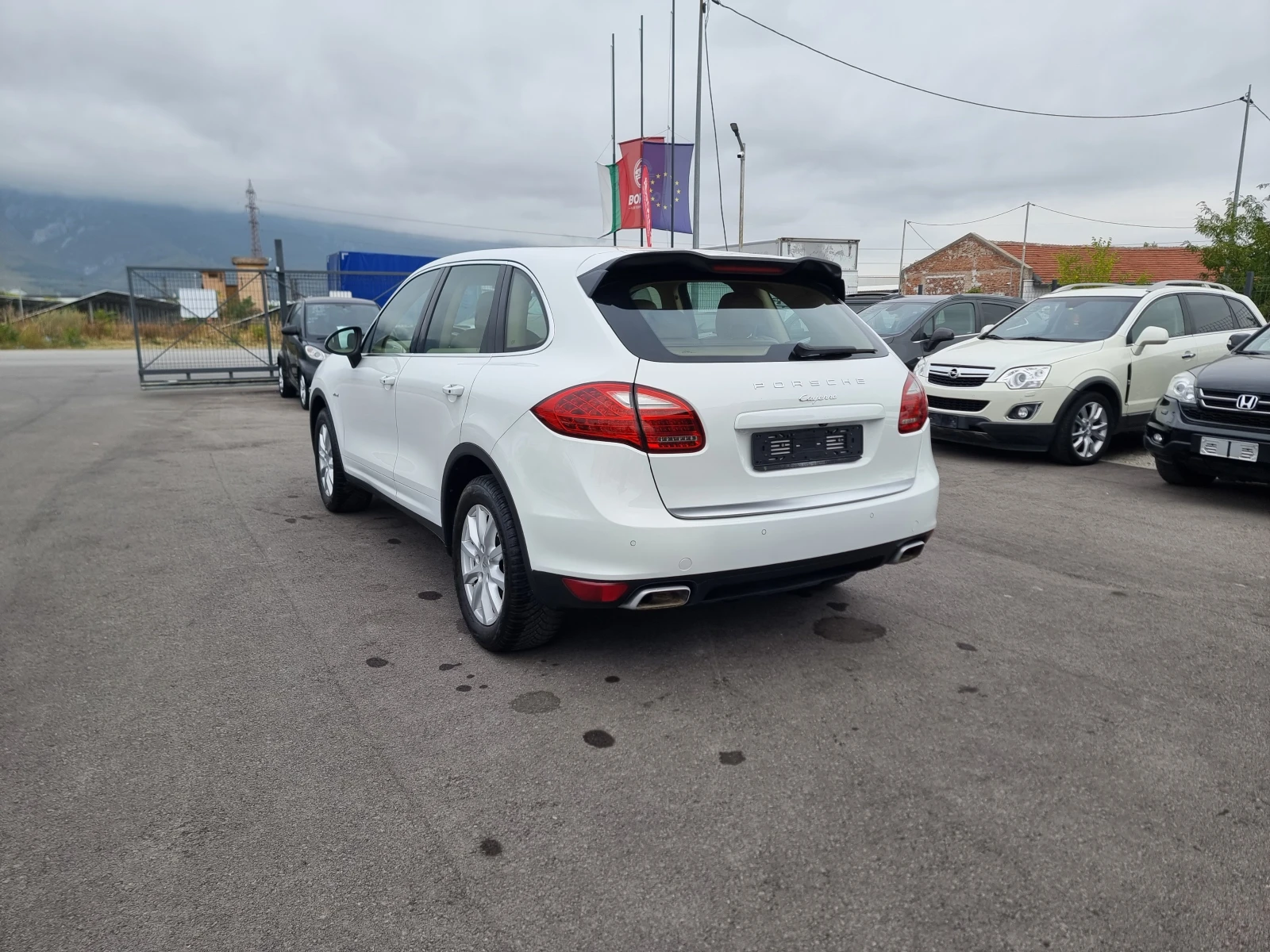 Porsche Cayenne 3.0TDI V6 - изображение 5